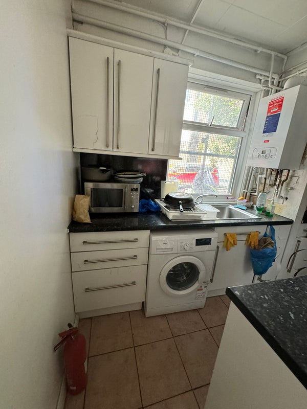 Spacious Double Bedroom in London Bridge SE1
