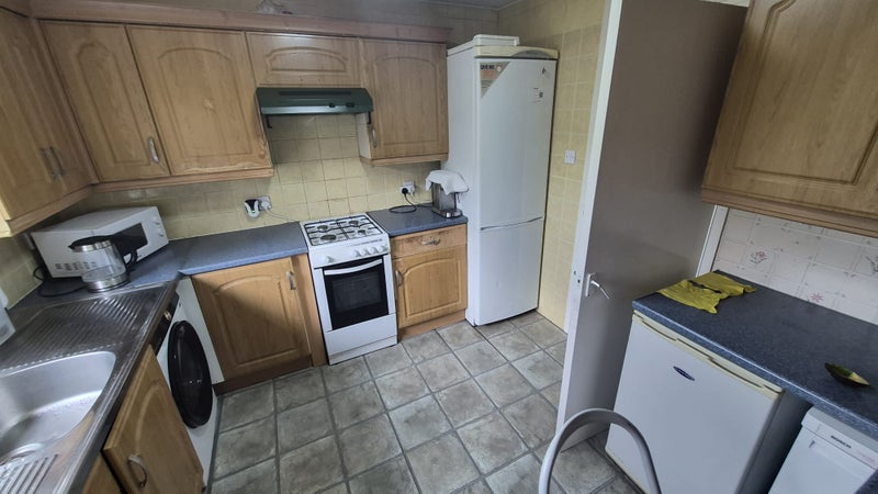 Semi-Double Bedroom in Bromley-By-Bow E3