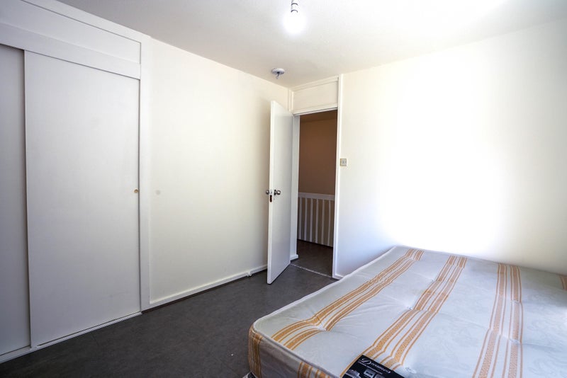 3 Stunning Double Bedroom Located in E6
