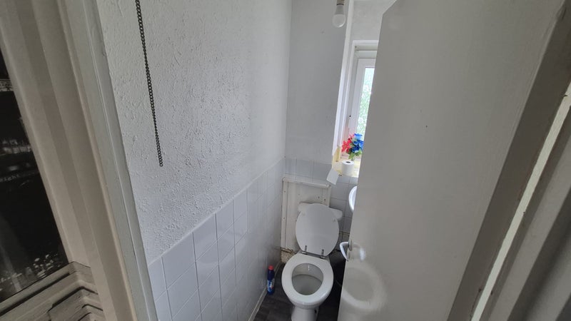 Semi-Double Bedroom in Bromley-By-Bow E3