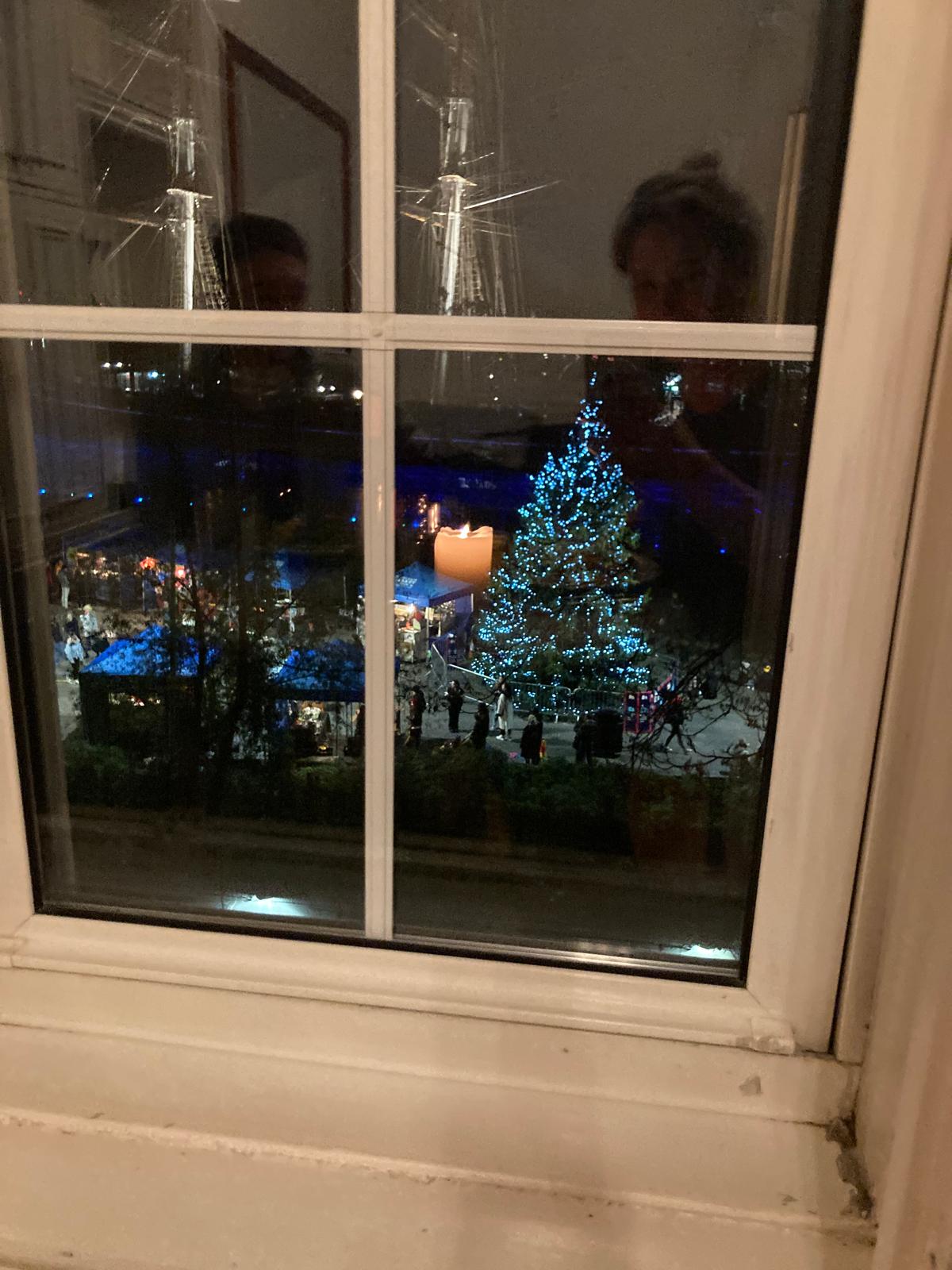 CHARMING DOUBLE BED WITH MAGNIFICENT VIEW OF CUTTY SARK 